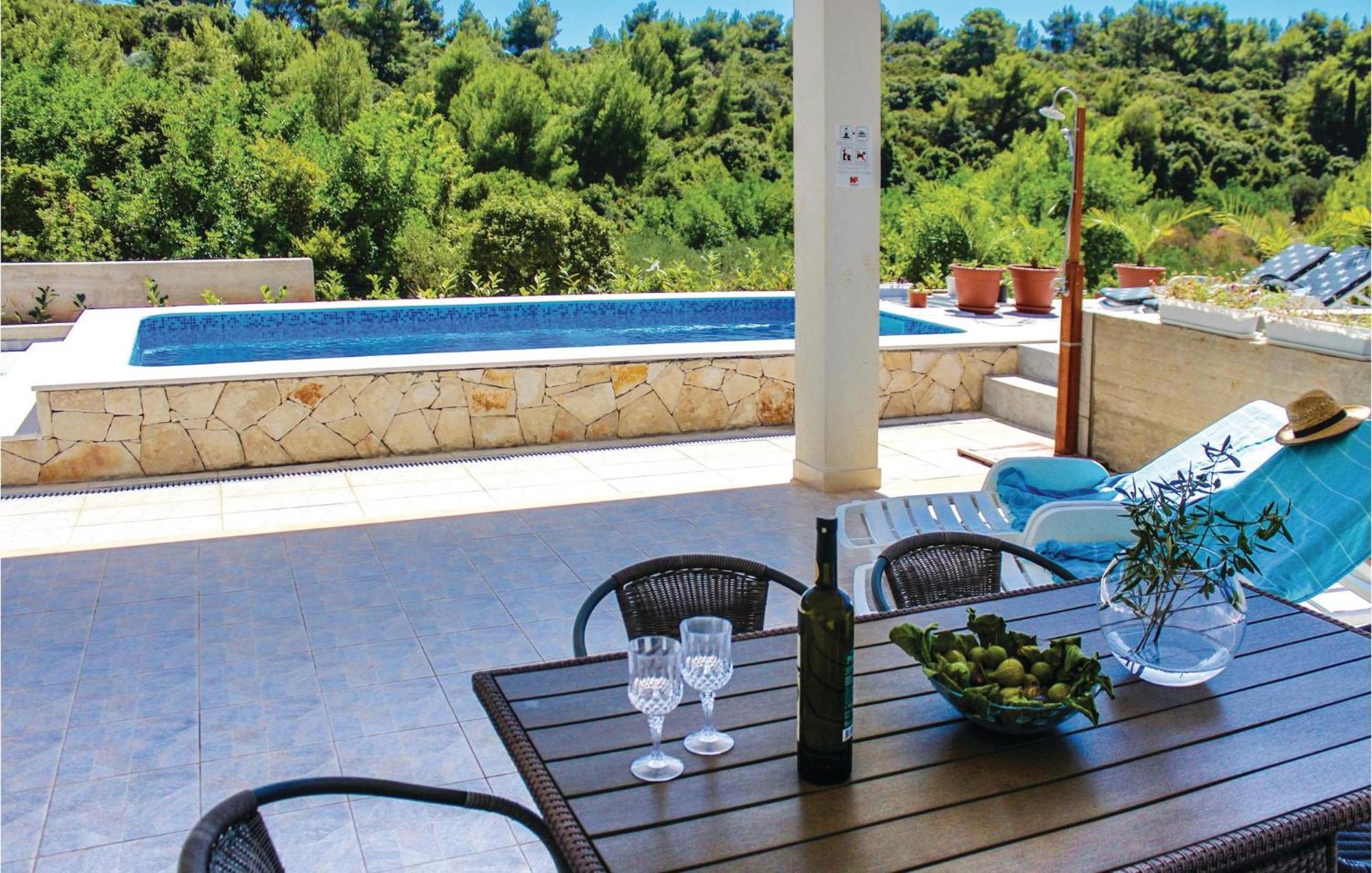 Stunning Apartment In Grscica With Kitchen Prižba Dış mekan fotoğraf